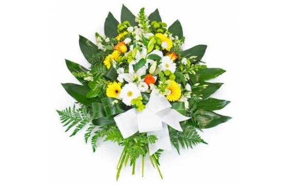 Fleurs et couronne funéraire